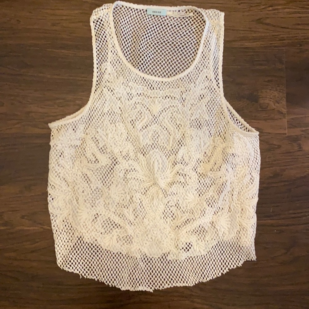 Mesh white tank top !